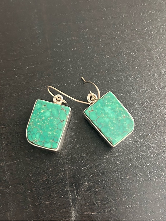 Vintage Jewelry - Native American Made Turquoise Stone set Sterling Silver Drop Dangle Earrings